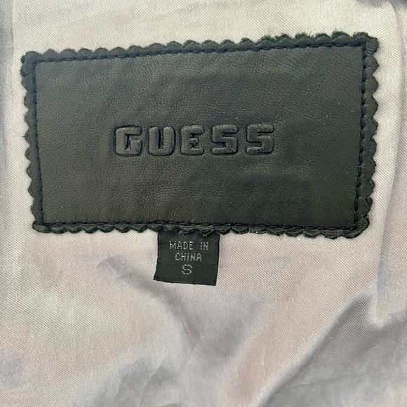 LEATHER JACKET by GUESS! Women’s,  Vintage, Size Small, blk w/ silver lining - Picture 9 of 10